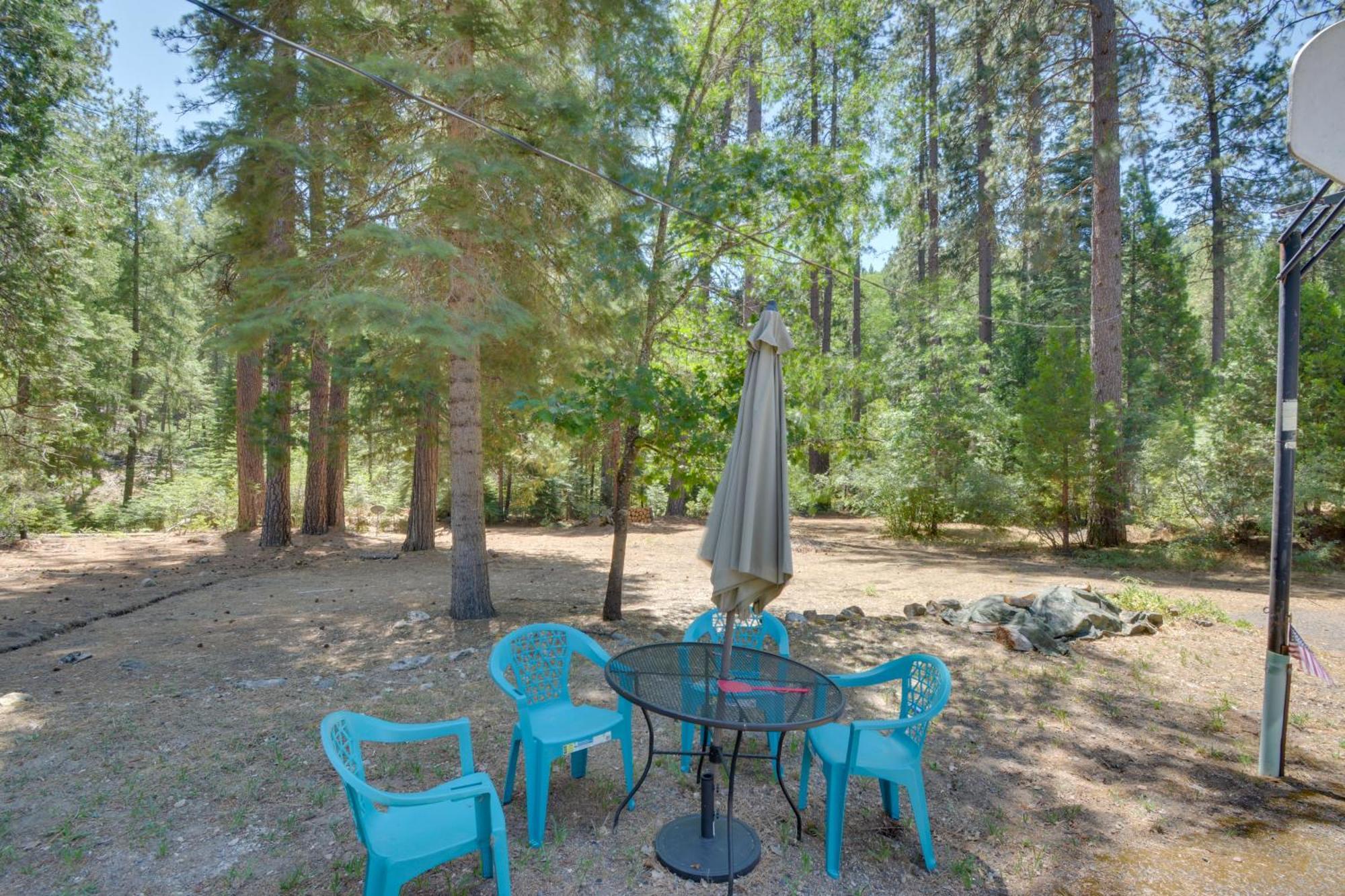 Riverfront Home Near Yosemite National Park! Гровленд Екстер'єр фото